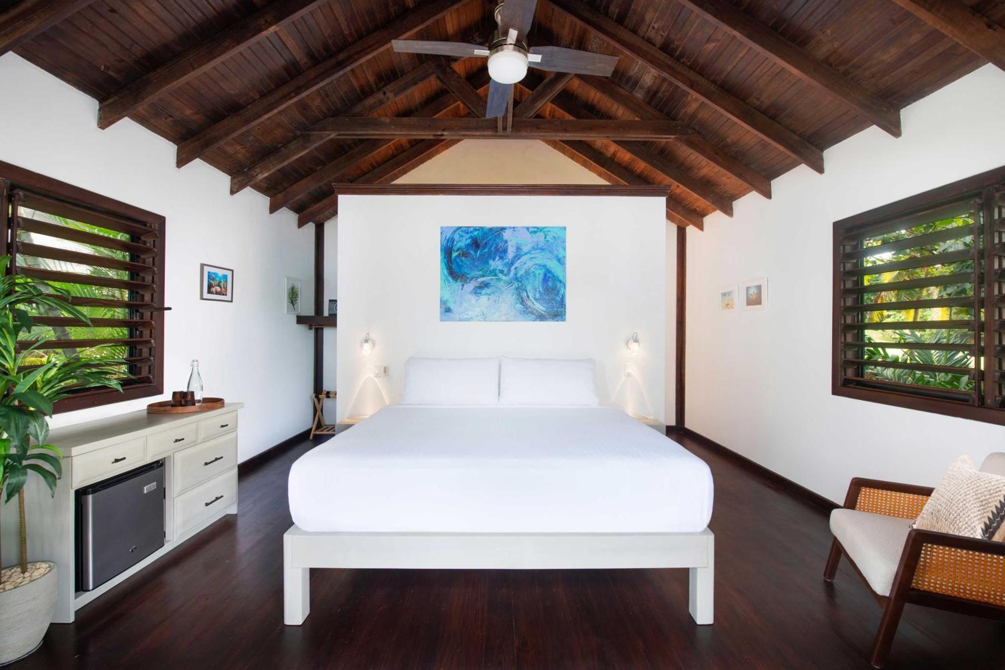 Puerta Azul Hotel Sandy Bay Room photo